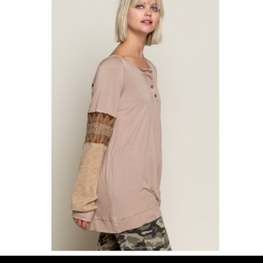 Women's POL Leave It On The Detail top - Picture 6 of 14